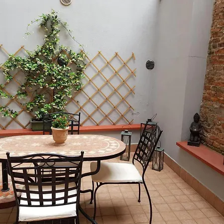 Nell'antico Ghetto Ebraico Apartment Ferrara