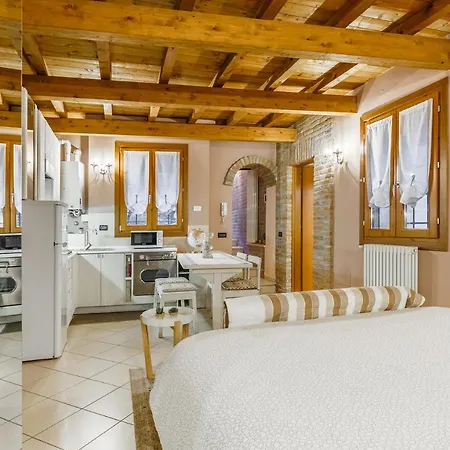 Nell'antico Ghetto Ebraico Apartment Ferrara