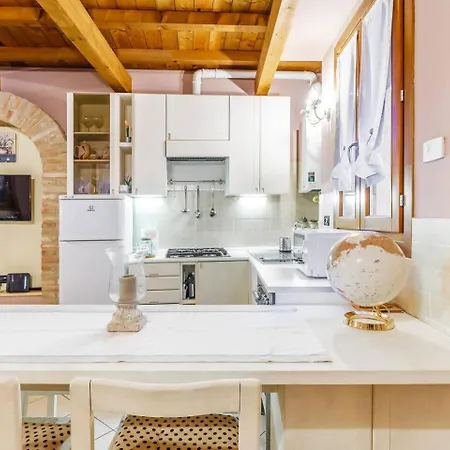 Nell'antico Ghetto Ebraico Apartment Ferrara