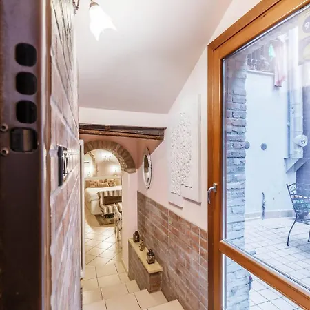 Nell'antico Ghetto Ebraico * Ferrara