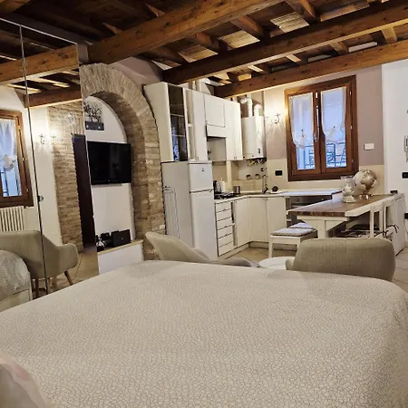 Apartment Nell'antico Ghetto Ebraico