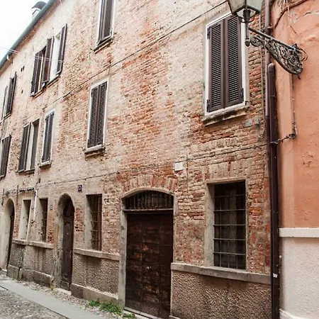 Nell'antico Ghetto Ebraico *