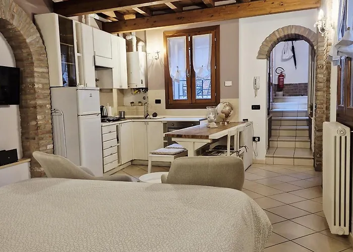 Nell'antico Ghetto Ebraico Apartmán Ferrara