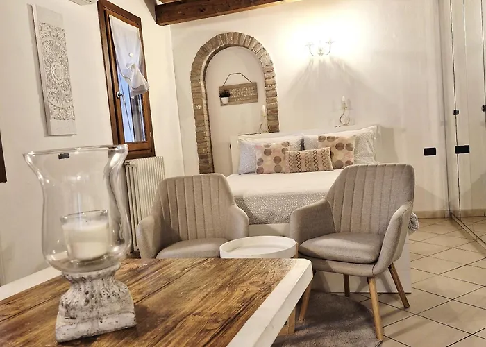 Nell'antico Ghetto Ebraico Ferrara